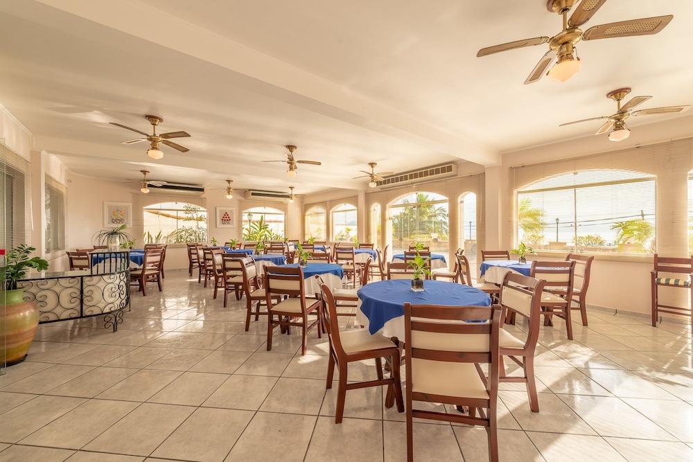 Hotel Guanumbis Ilhabela Buitenkant foto