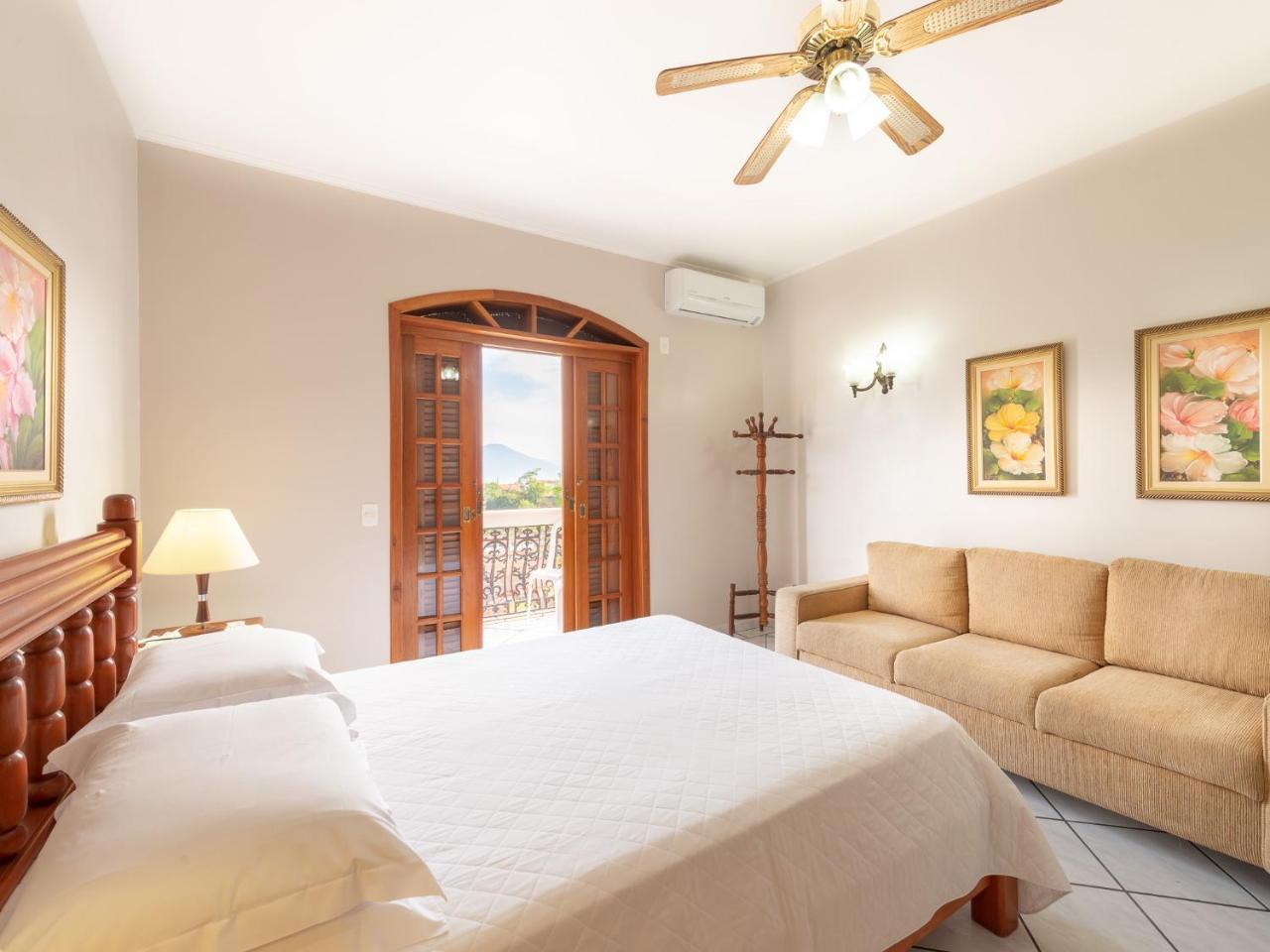 Hotel Guanumbis Ilhabela Buitenkant foto