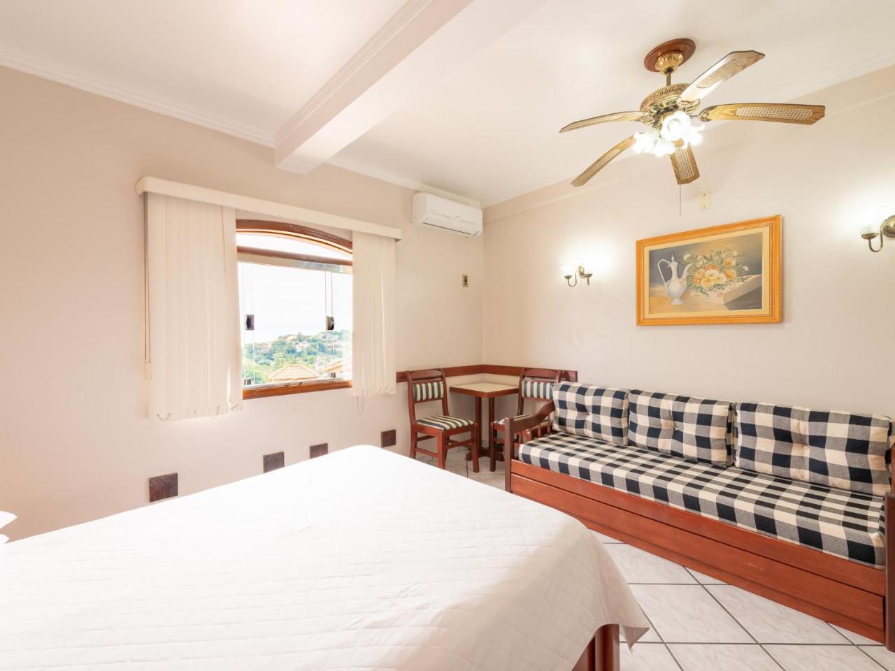 Hotel Guanumbis Ilhabela Buitenkant foto