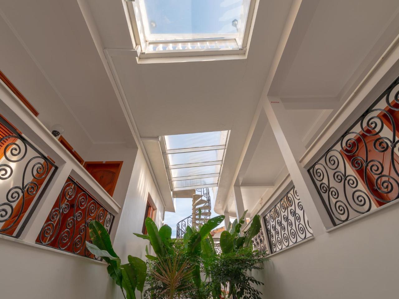 Hotel Guanumbis Ilhabela Buitenkant foto